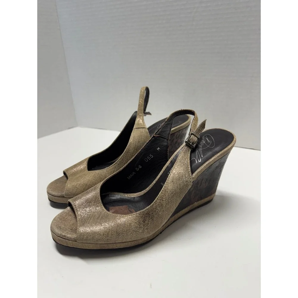 Donald‎ J Pliner Maia Gold Metallic Slingback Wedge Sandals Peep Toe Spain 8 M